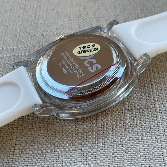 TOCS Wristwatch Gold Tone Case Quartz Analog Unisex Watch White Rubber Band - Picture 9 of 11